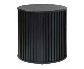 Designov&yacute; art deco čern&yacute; dubov&yacute; odkl&aacute;dac&iacute; stolek Odense s kulatou deskou s d&yacute;hou as tmav&yacute;m lamelov&yacute;m vzorem po obvodu s posuvn&yacute;m otev&iacute;r&aacute;n&iacute;m a &uacute;ložn&yacute;m prostorem