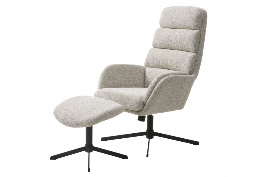 Moderní křeslo Hermes s vysokou zádovou opěrkou a podnožkou s potahem z buklé v off white odstínu s melírováním v hnědých a šedých tónech s nohama z kovu v černé barvě