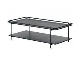 Industri&aacute;ln&iacute; obd&eacute;ln&iacute;kov&yacute; konferenčn&iacute; stolek Koge z kovu v čern&eacute; barvě s polic&iacute; a vyv&yacute;&scaron;en&yacute;mi okraji vrchn&iacute; desky 110 cm