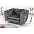 Luxusn&iacute; chesterfield křeslo Modern Barock v tmavě &scaron;ed&eacute; barvě se sametov&yacute;m potahem a stř&iacute;brn&yacute;mi nožičkami z kovu 120 cm