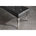 Luxusn&iacute; glamour lavice Modern Barock s čern&yacute;m sametov&yacute;m potahem s pro&scaron;&iacute;v&aacute;n&iacute;m a knofl&iacute;ky se stř&iacute;brn&yacute;mi kovov&yacute;mi nohami 170 cm 