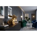 Designov&aacute; atypick&aacute; glamour stoln&iacute; lampa Pop Atelier ve tvaru jezevč&iacute;ku ve zlat&eacute; barvě 66 cm