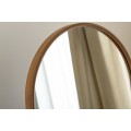 Designov&eacute; skandin&aacute;vsk&eacute; &scaron;atn&iacute; zrcadlo Auri na stojanu s dubov&yacute;m hněd&yacute;m r&aacute;mem a obloukem ve vrchn&iacute; č&aacute;sti 165 cm