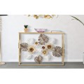 Designov&yacute; glamour zlat&yacute; konzolov&yacute; stolek Floral s obd&eacute;ln&iacute;kovou zrcadlovou deskou a kovovou podstavou s flor&aacute;ln&iacute;m zdoben&iacute;m 114 cm