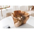 Designov&aacute; masivn&iacute; asymetrick&aacute; m&iacute;sa Palau z teakov&eacute;ho dřeva v natur&aacute;ln&iacute; hněd&eacute; barvě s přiznanou strukturou letokruhů 25 cm