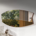 Luxusn&iacute; designov&eacute; asymetrick&eacute; n&aacute;stěnn&eacute; zrcadlo Forma Moderna s ořechov&yacute;m hněd&yacute;m r&aacute;mem a čir&yacute;m a zlat&yacute;m sklem 150 cm