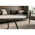 Modern&iacute; př&iacute;ručn&iacute; stolek Ceramia Blanca s keramickou deskou organick&eacute;ho tvaru s b&iacute;l&yacute;m mramorov&yacute;m dekorem a čern&yacute;ma nohama 70 cm