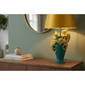 Designov&aacute; art deco stoln&iacute; lampa Tierra Glam ve zlat&eacute; a zelen&eacute; barvě s dekorem pěti figur chameleonů 54 cm