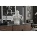 Modern&iacute; designov&aacute; b&iacute;l&aacute; socha Zeus v podobě antick&eacute; figury v boxersk&eacute; p&oacute;ze s leskl&yacute;mi stř&iacute;brn&yacute;mi rukavicemi 47 cm