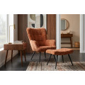 Designov&eacute; retro křeslo Scandinavia s žinylkov&yacute;m potahem s pro&scaron;&iacute;v&aacute;n&iacute;m s knofl&iacute;ky v rezav&eacute; hněd&eacute; barvě a čern&yacute;ma nohama 73 cm