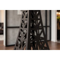 Industri&aacute;ln&iacute; barov&yacute; stůl Eiffel s kulatou hnědou masivn&iacute; deskou a černou kovovou podstavou s designem Eiffelovy věže 70 cm