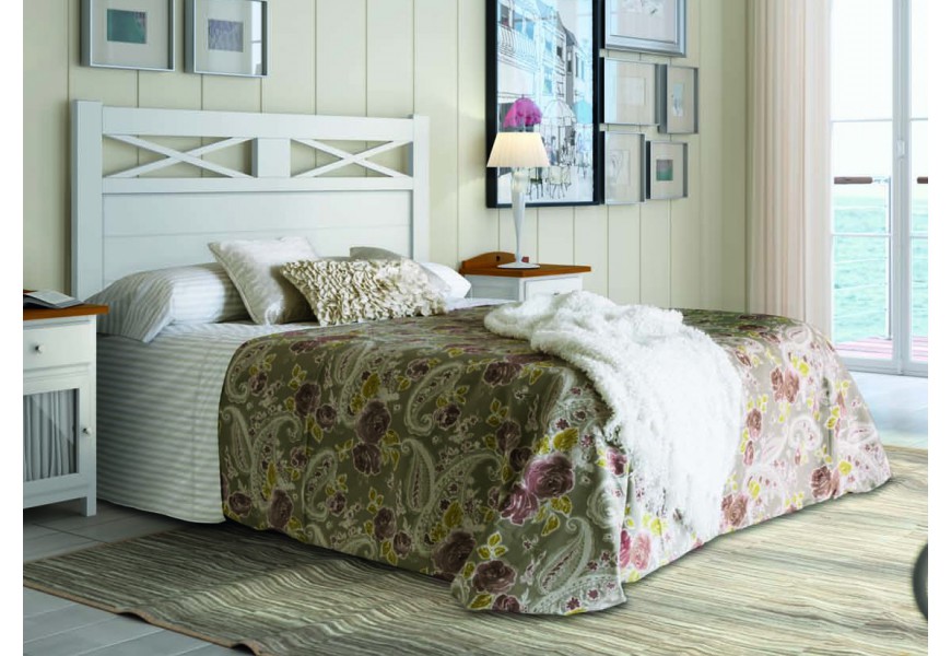 Luxusn&iacute; manželsk&aacute; postel Verona z masivn&iacute;ho dřeva v modern&iacute;m stylu 159cm