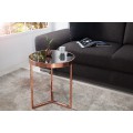 Art deco kulatý měděný kovový příruční stolek Lava s černou lesklou skleněnou deskou a tříramennou podstavou 50 cm