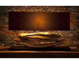 Designová jedinečná stolní lampa z naplaveného dřeva