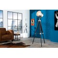 Designov&aacute; modern&iacute; stojac&iacute; lampa Tripod