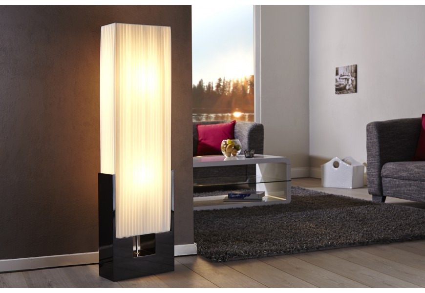 Luxusn&iacute; jedinečn&aacute; stojac&iacute; lampa Liana b&iacute;l&aacute;