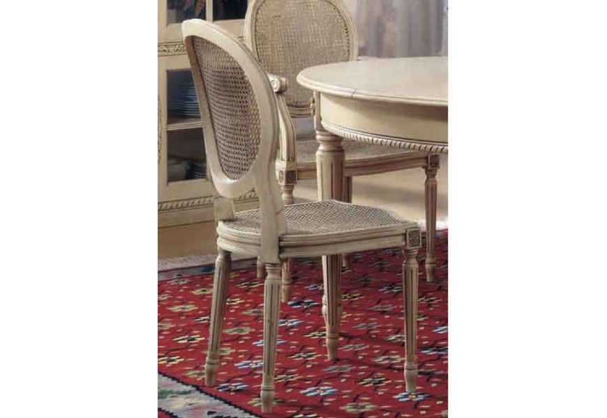 Luxusní rustikální židle Nuevas formas s vyřezávanými nožičkami 97cm