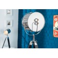 Designov&aacute; modern&iacute; stojac&iacute; lampa Tripod