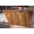 Moderní designová naturální čtvercová hnědá taburetka Pyramid ze sheeshamového dřeva se zúženou střední částí 45 cm