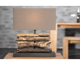Designová stolní lampa z naplaveného dřeva