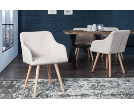 Designová světle šedá čalouněná židle Scandinavia s opěrkami na ruky v provedení buk