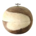 Designov&aacute; dekorace dřevěn&aacute; koule