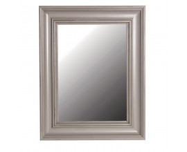 Elegantní provence nástěnné zrcadlo Salem s šedým obdélníkovým rámem z masivu s rustikálním vyřezáváním