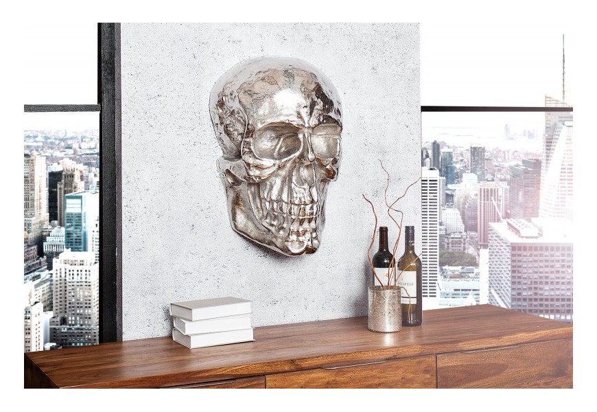 Designová extravagantní nástěnná lebka 40cm stříbrná
