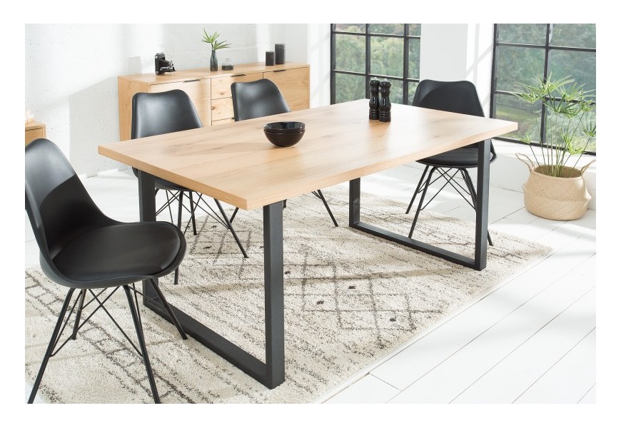 Stylový moderní jídelní stůl z masivu Wild Wood 160cm