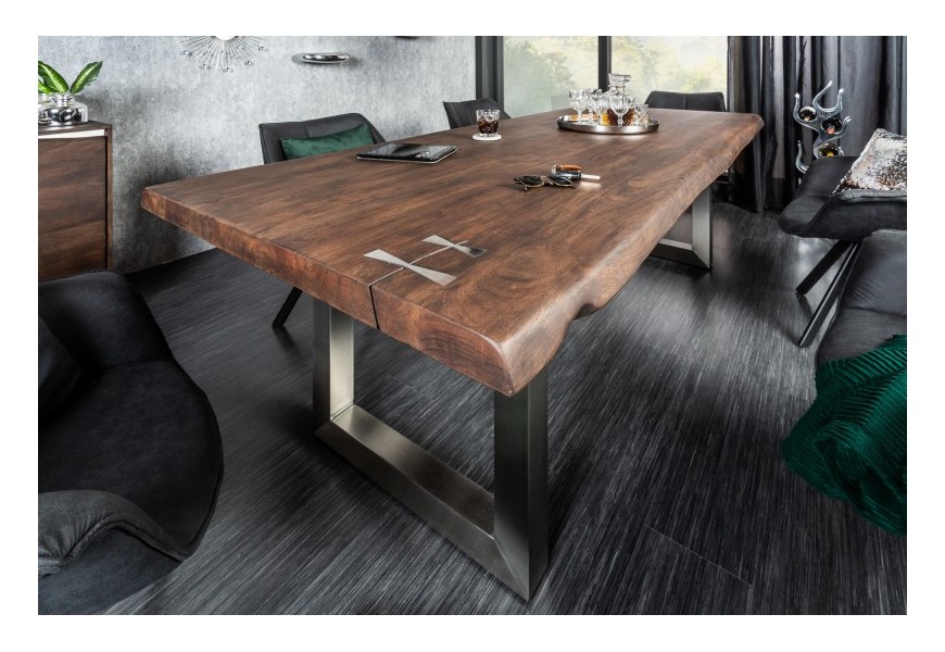 Moderní luxusní jídelní stůl Hege akát 200cm z masivního dřeva