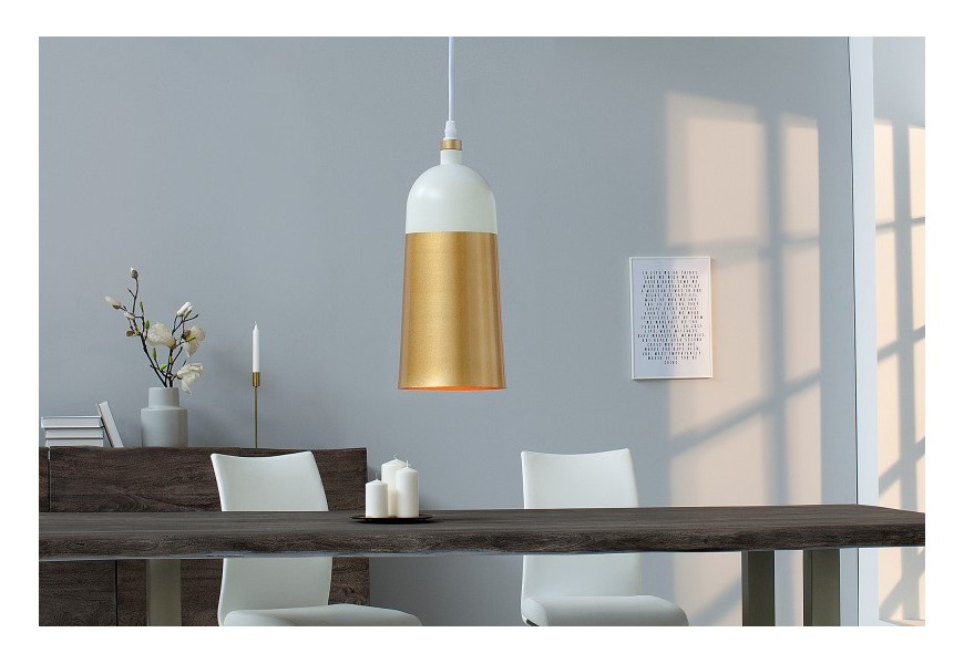 Designov&aacute; modern&iacute; ov&aacute;ln&aacute; lampa ModernChic I 31 cm b&iacute;lo-zlat&aacute;