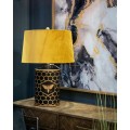 Art-deco designová černá stolní lampa Abeja s stínítkem hořčicové barvy