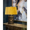 Art-deco designov&aacute; čern&aacute; stoln&iacute; lampa Abeja s st&iacute;n&iacute;tkem hořčicov&eacute; barvy