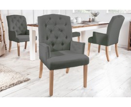 Chesterfield čalouněná židle Silloth v šedé barvě s područkami 104cm