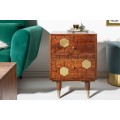 Masivní příruční stolek Roslin z akáciového dřeva hnědé barvě se zlatými prvky a dvěma zásuvkami 55cm