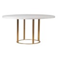 Moderní kulatý jídelní stůl Mirina v luxusním provedení s betonovým povrchem bílé desky as nožičkami ve zlaté barvě