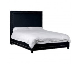 Art-deco čalouněná manželská postel Emanetta v luxusní černé barvě s vysokým čelem s kovovými druky 165cm