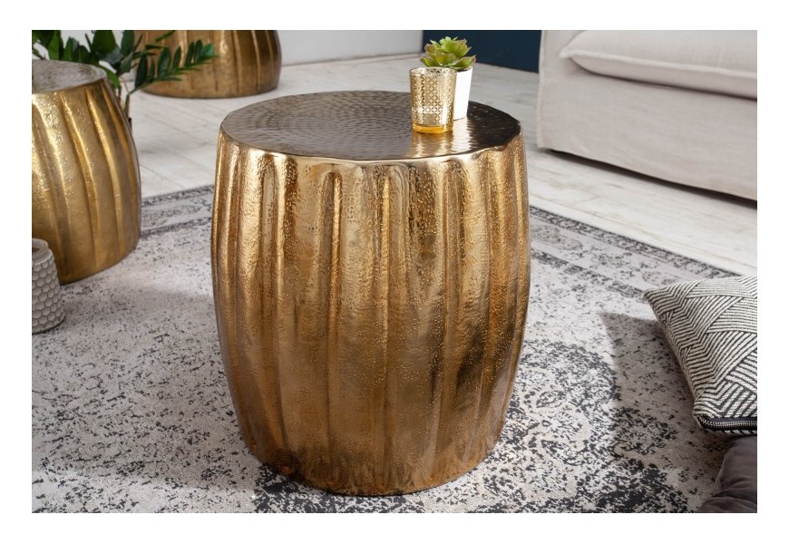 Orientální kruhový konferenční stolek Adassil zlaté barvy 42cm