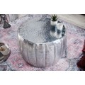 Orientální kulatý konferenční stolek Adassil stříbrné barvy 55cm