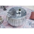 Orientální kulatý konferenční stolek Adassil stříbrné barvy 65cm