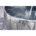 Orientální kulatý konferenční stolek Adassil stříbrné barvy 55cm