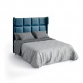 Moderní luxusní čalouněná postel Estoril s členitým vysokým čelem na matraci 135/150 / 180cm