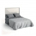 Masivní luxusní postel Estoril s hranatým čelem a čalouněným rámem na matraci 135/150 / 180cm
