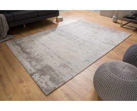 Orientální nadčasový koberec Adassil šedé barvy s vintage nádechem 240cm