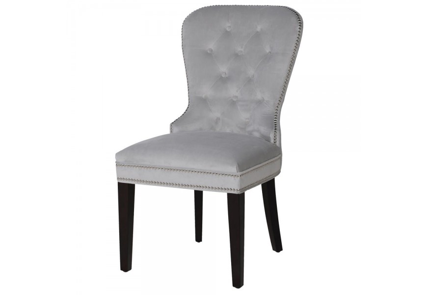 Luxusní sametová šedá jídelní židle Ring s dřevěnými nohami a klepadlem 100cm