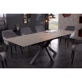 Industriální rozkládací jídelní stůl Callandra s betonovým efektem a kovovými nohami 180-225cm