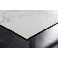 Moderní mramorový jídelní stůl Collabor bílé barvy z keramiky a kovu 200cm