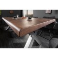 Industriální jídelní stůl Spin z masivního akáciového dřeva s kovovými nohami 220cm