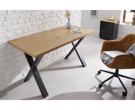 Industriální psací stůl Westford s černými překříženými kovovými nohami140cm