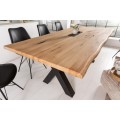 Industriální jídelní stůl Andala z masivního dřeva s černými kovovými nohami 200cm